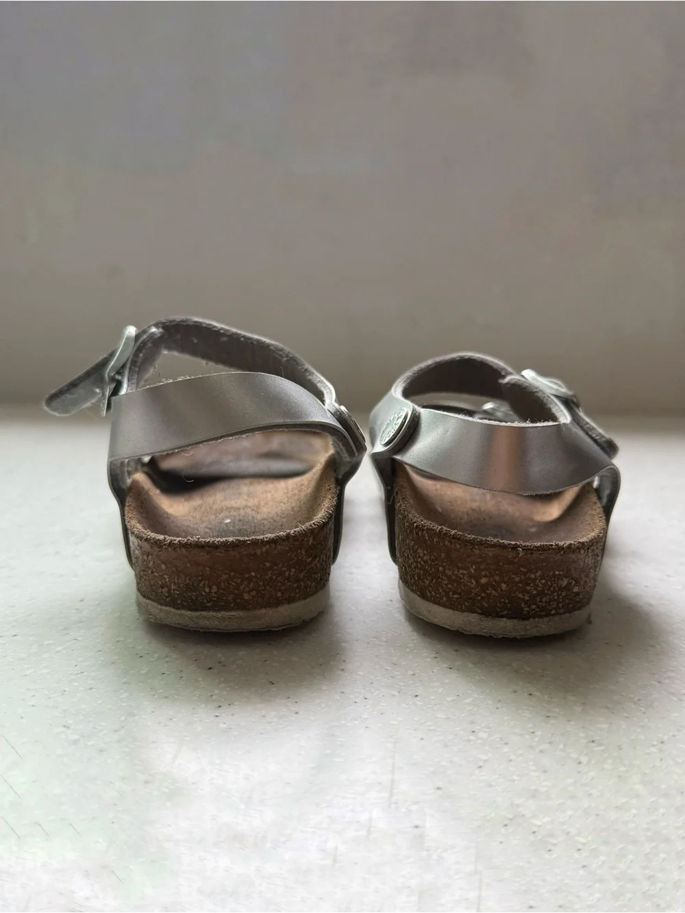Birkenstock Kids Metallic Silver Double Buckle Ankle-Strap Sandals size 13-13.5